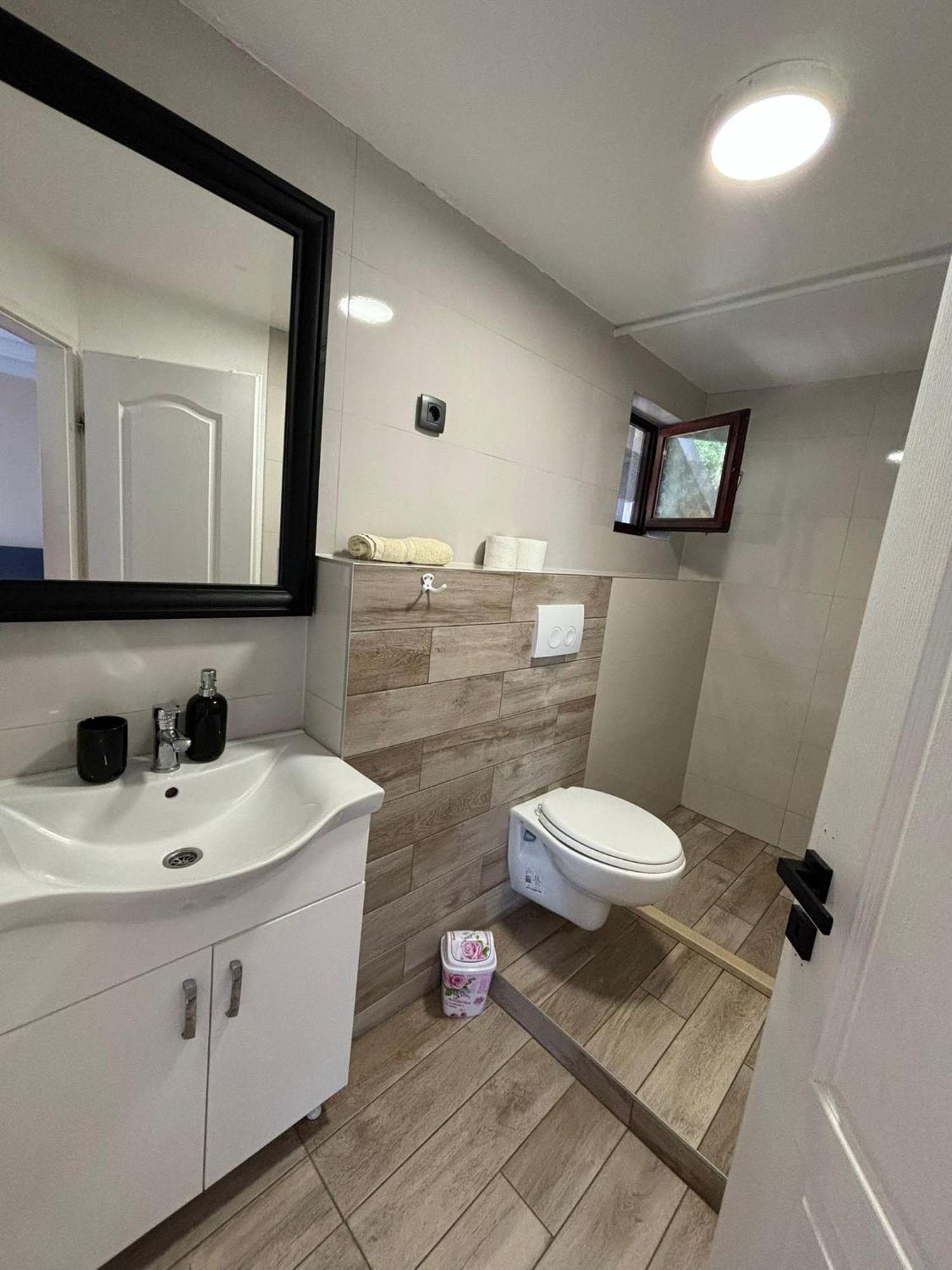 Apartmani Bosnjak Starigrad Paklenica Rum bild